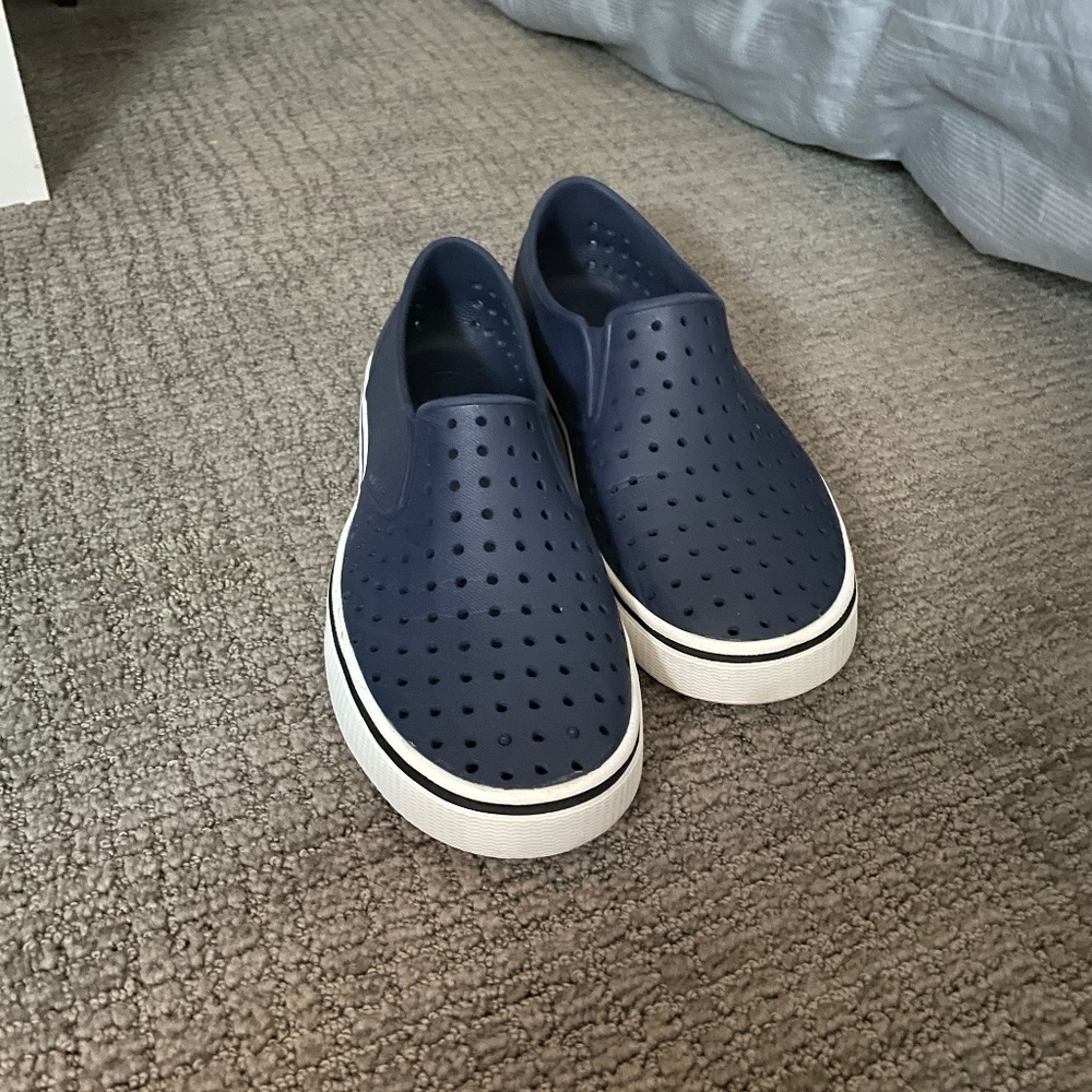 Native water shoes